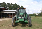 2005 John Deere 7520 Cab