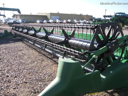 2008 John Deere 635F