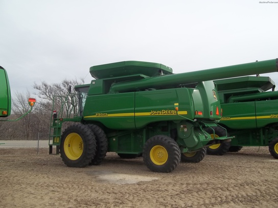 2005 John Deere 9760 STS