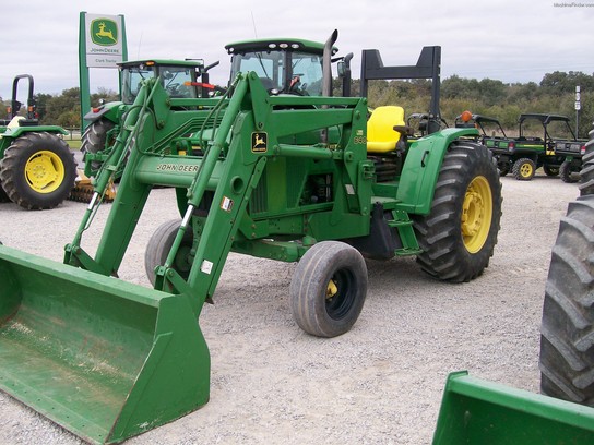 2001 John Deere 6210L