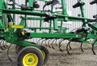 2012 John Deere 2210