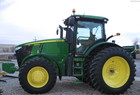2011 John Deere 7230R