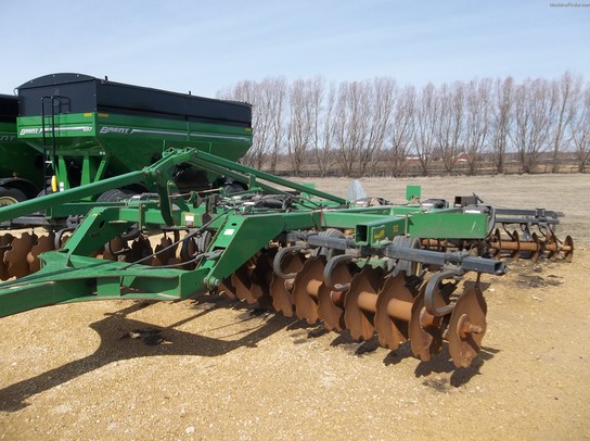 2007 John Deere 512