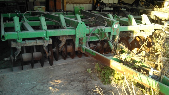  John Deere 712