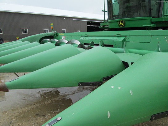 2009 John Deere 608C