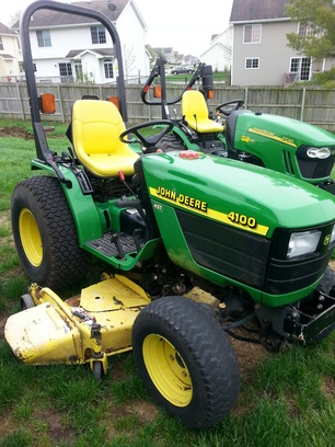 1998 John Deere 4100