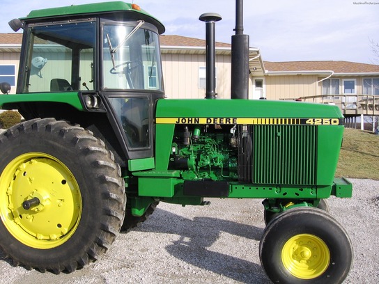 1988 John Deere 4250