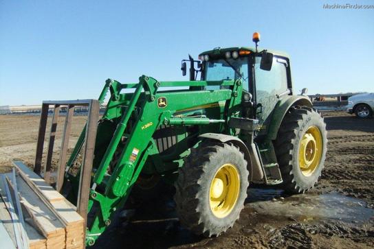 2012 John Deere 7230