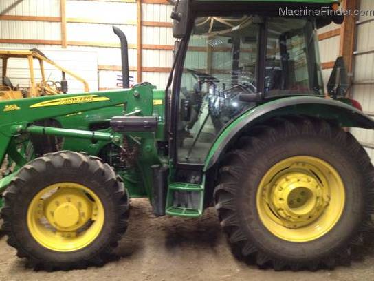 2010 John Deere 5105M