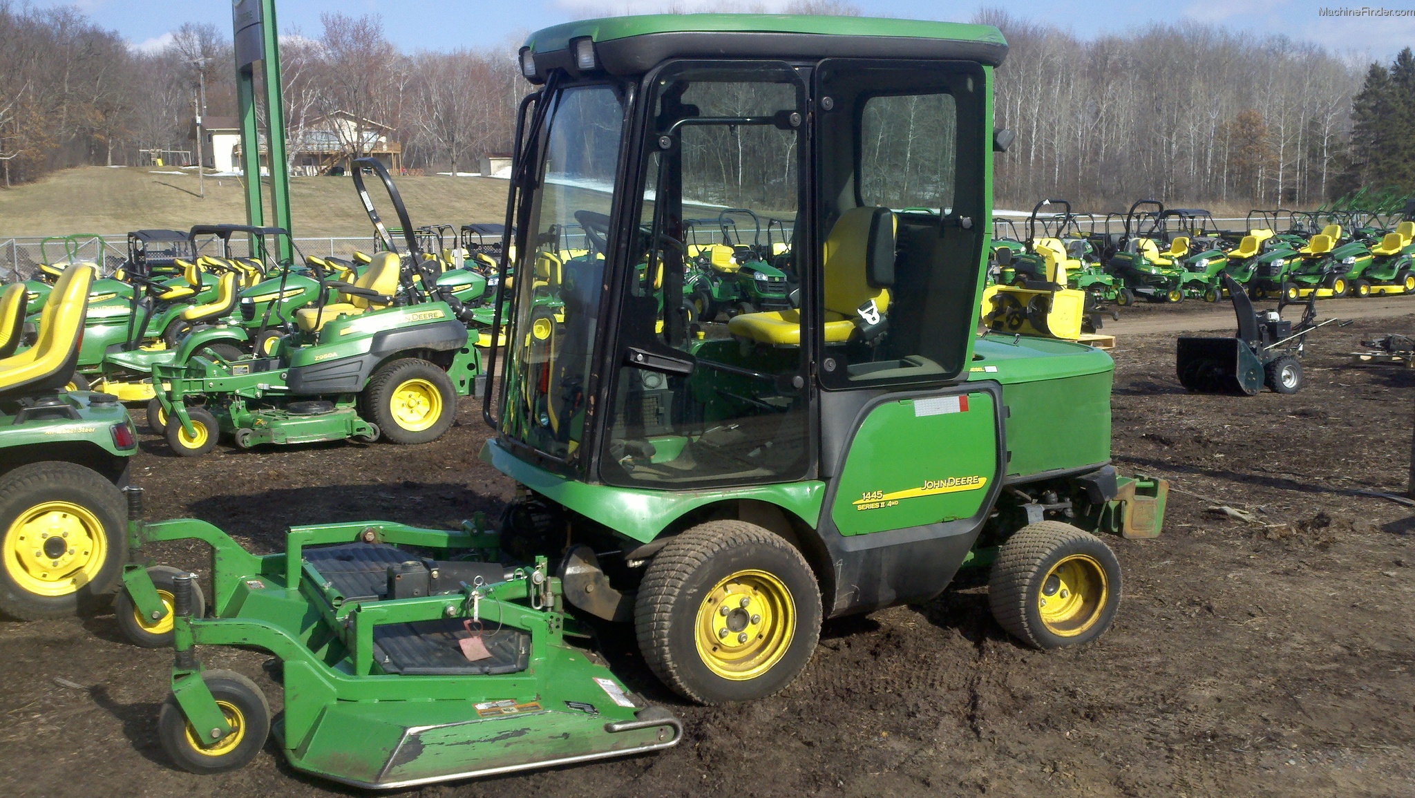 2009 John Deere 1445 Lawn & Garden and Commercial Mowing John Deere