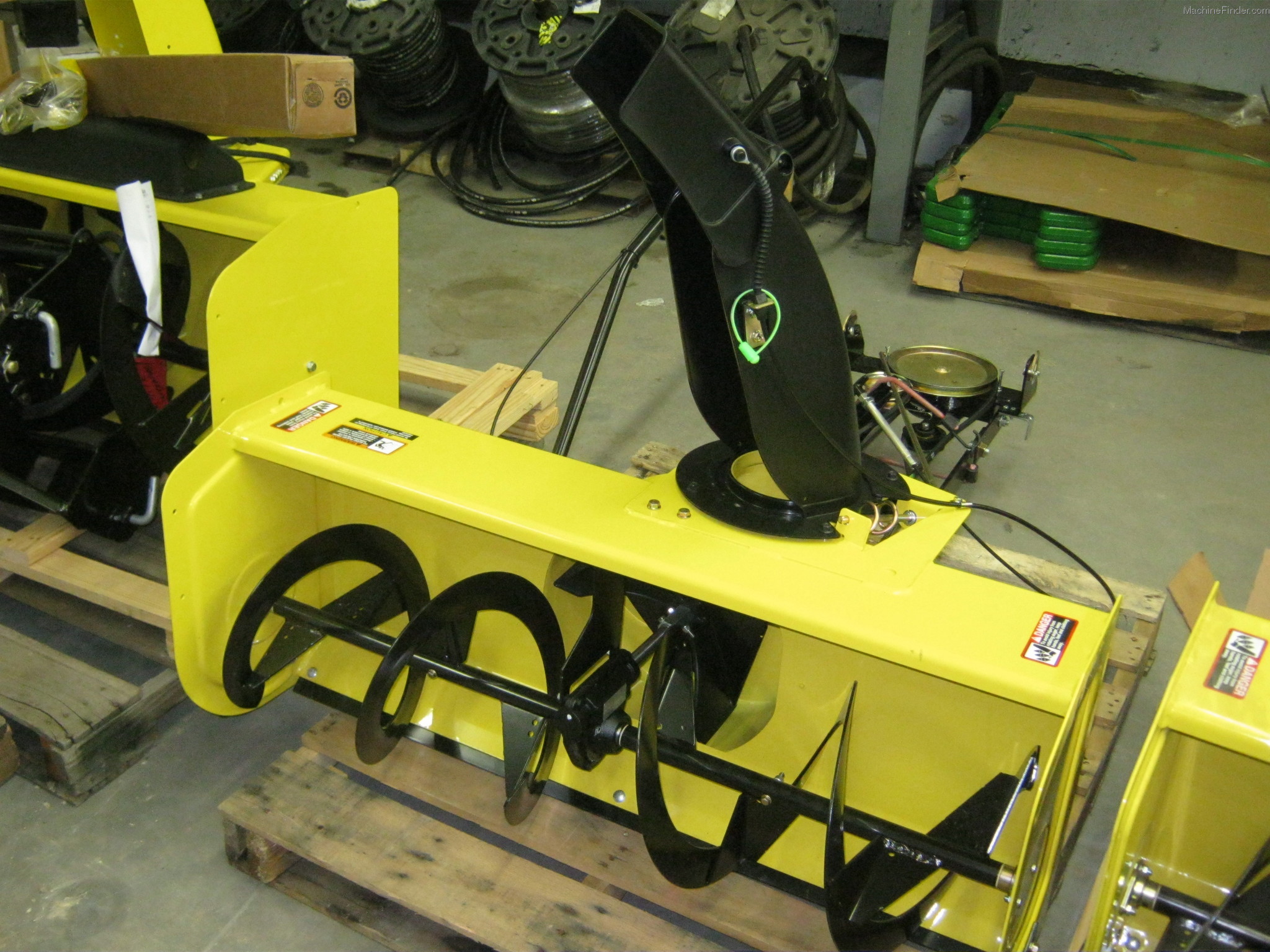 2014 John Deere 44 2014 John Deere 44
