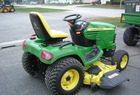 2010 John Deere X749