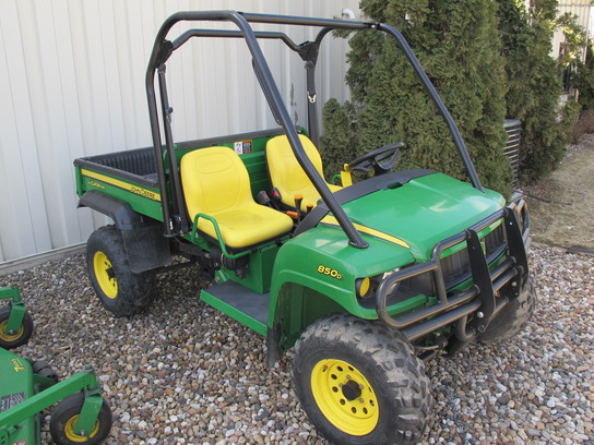 2008 John Deere XUV 850D GREEN