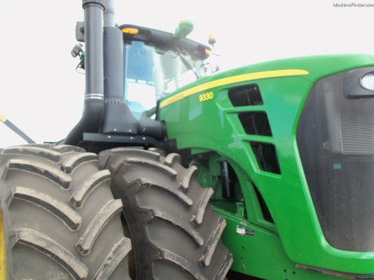 2011 John Deere 9330