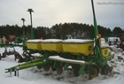 2009 John Deere 1750