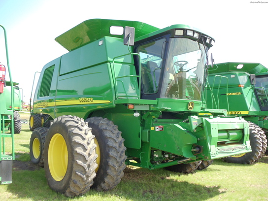 2005 John Deere 9660 STS