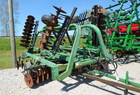  John Deere 235