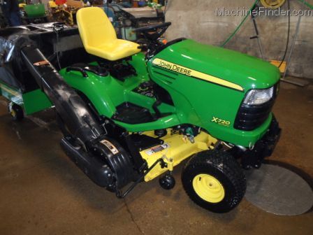 2011 John Deere X720
