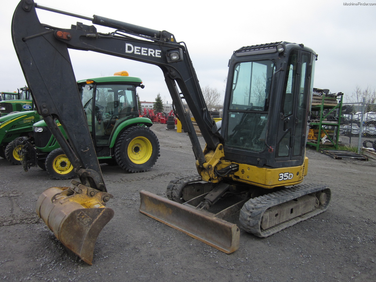 2005 John Deere 35D Construction Equipment & Forklifts John Deere