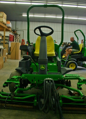  John Deere 2500B