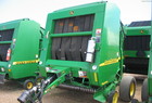 2004 John Deere 567