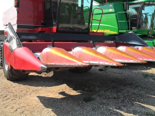 1996 Case IH 1063
