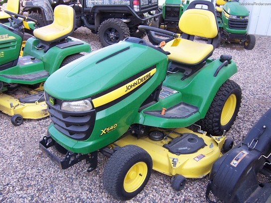 2011 John Deere X540