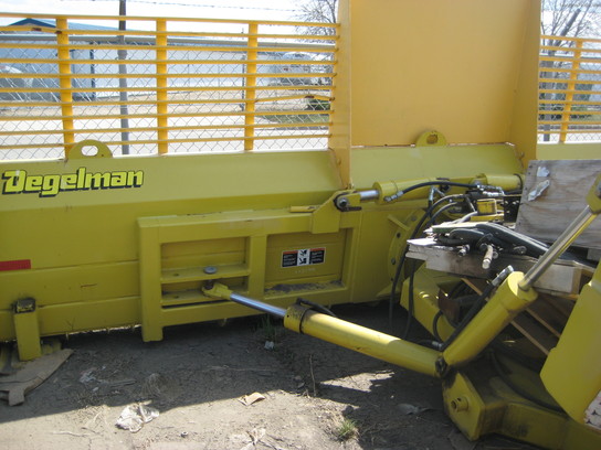  Degelman 7200