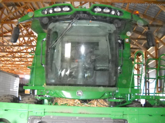 2012 John Deere S670