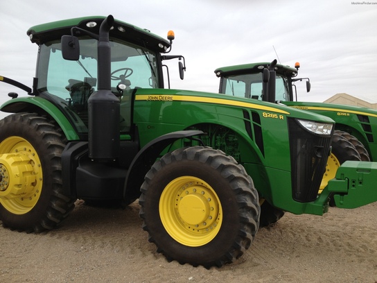 2011 John Deere 8285R
