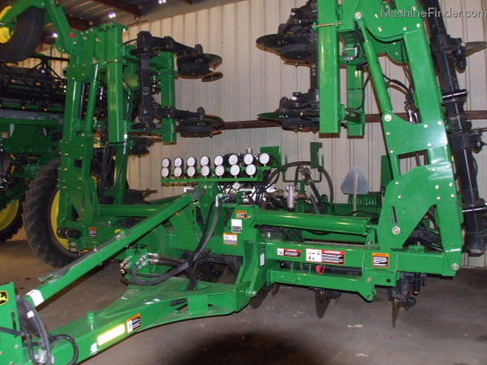 2010 John Deere 2510H