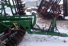 2005 John Deere 726