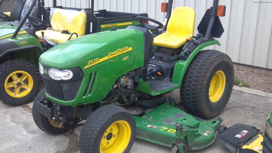 2008 John Deere 2520