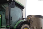 2012 John Deere 7200R