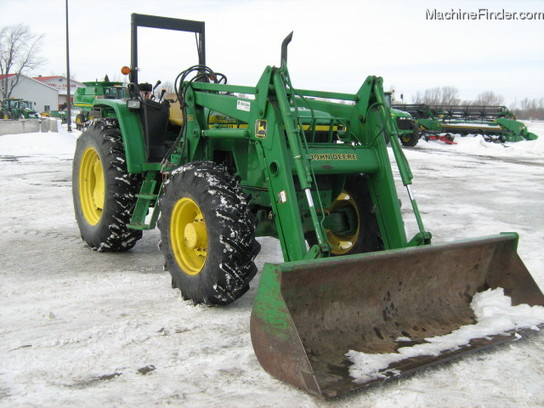 2000 John Deere 6310