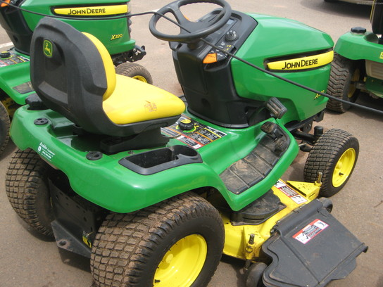 2009 John Deere X320