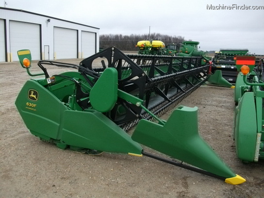 2004 John Deere 630F