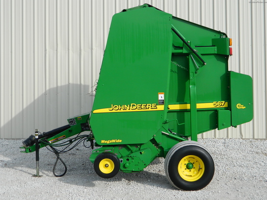 2006 John Deere 567