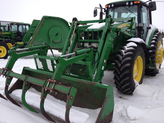 2006 John Deere 7320