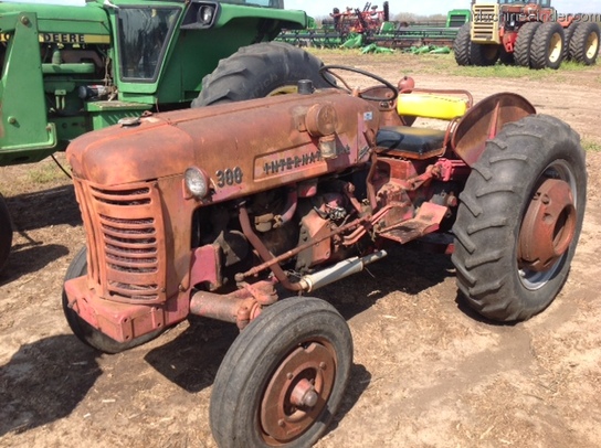  Case IH 300