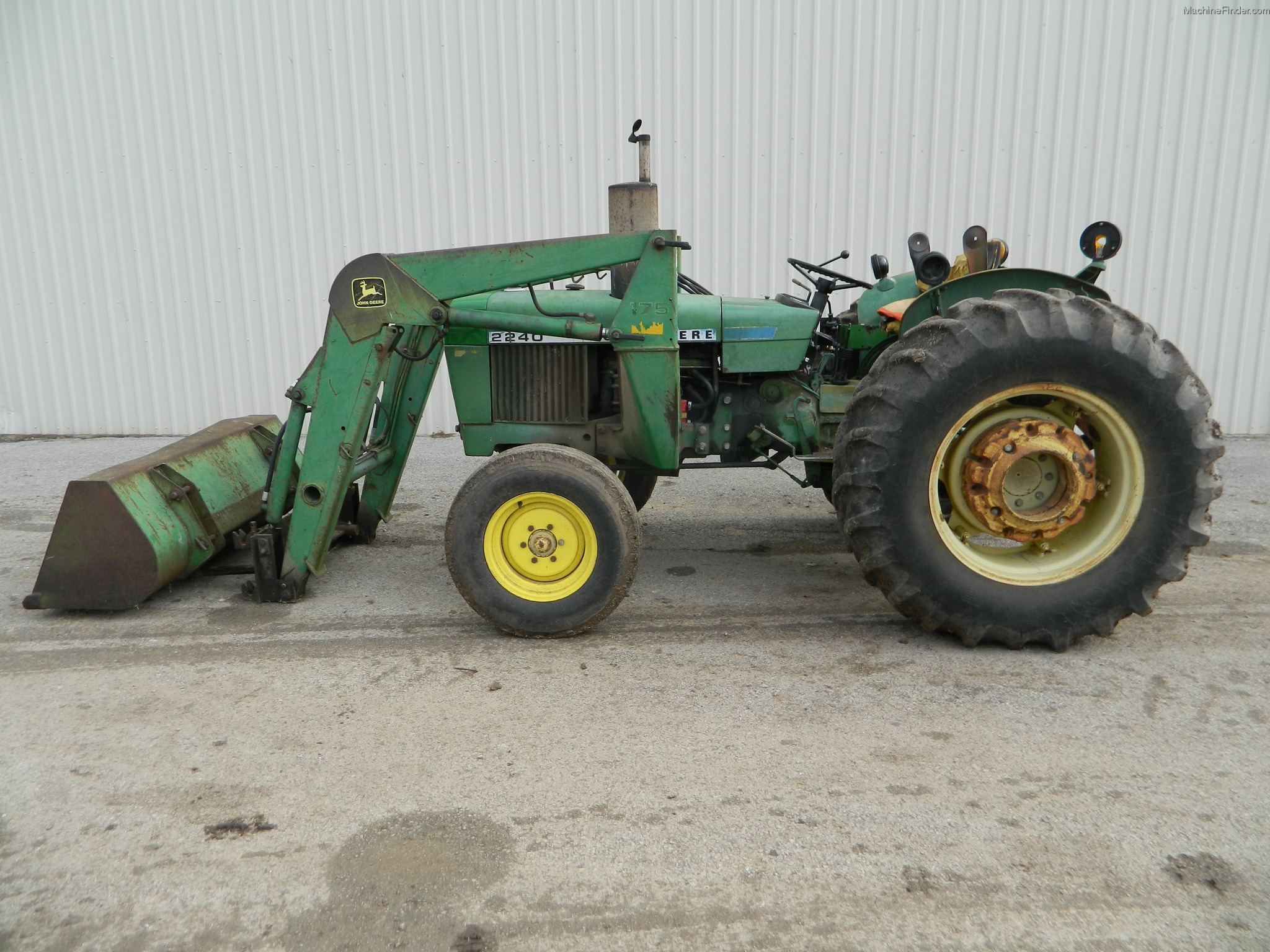 1977 John Deere 2240 Tractors Utility (40100hp) John Deere