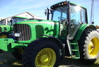2007 John Deere 7520 Cab