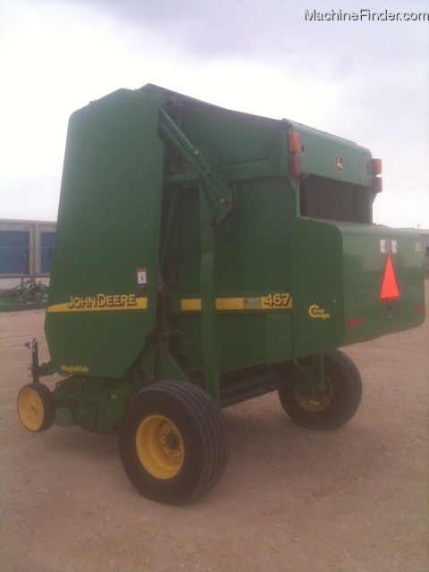 2005 John Deere 467