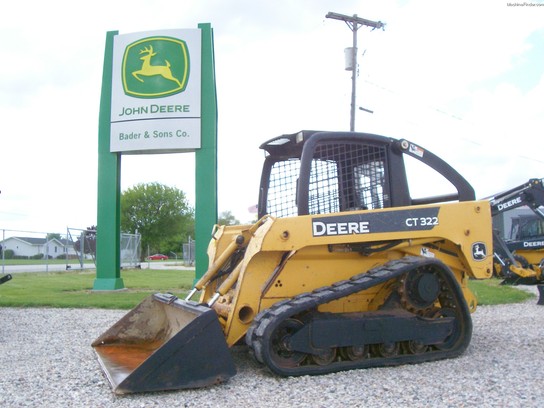 2006 John Deere CT 322