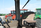 2011 John Deere 8260R