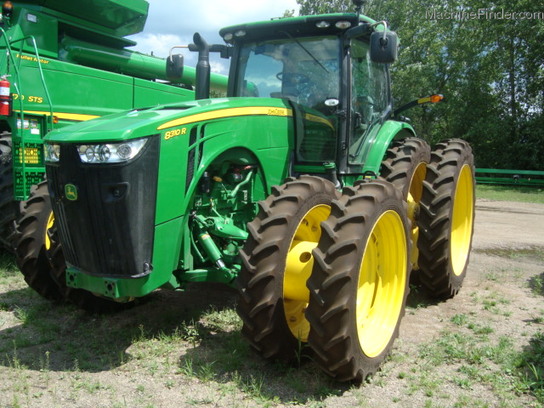 2011 John Deere 8310R
