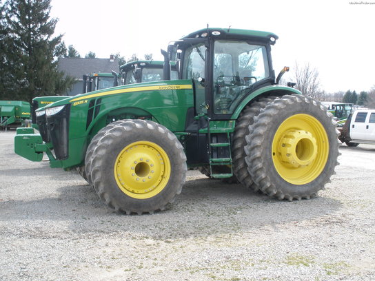 2012 John Deere 8335R