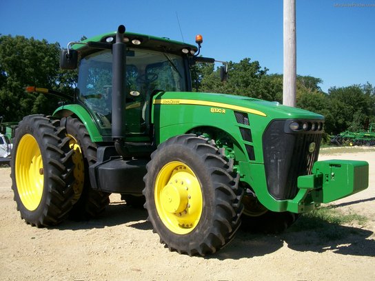 2010 John Deere 8320R