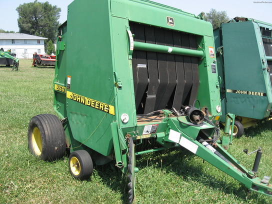 1998 John Deere 556