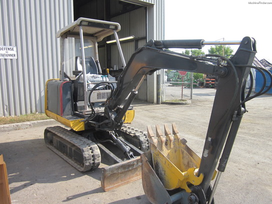 1999 Takeuchi TB020   Excavatrice / Excavator